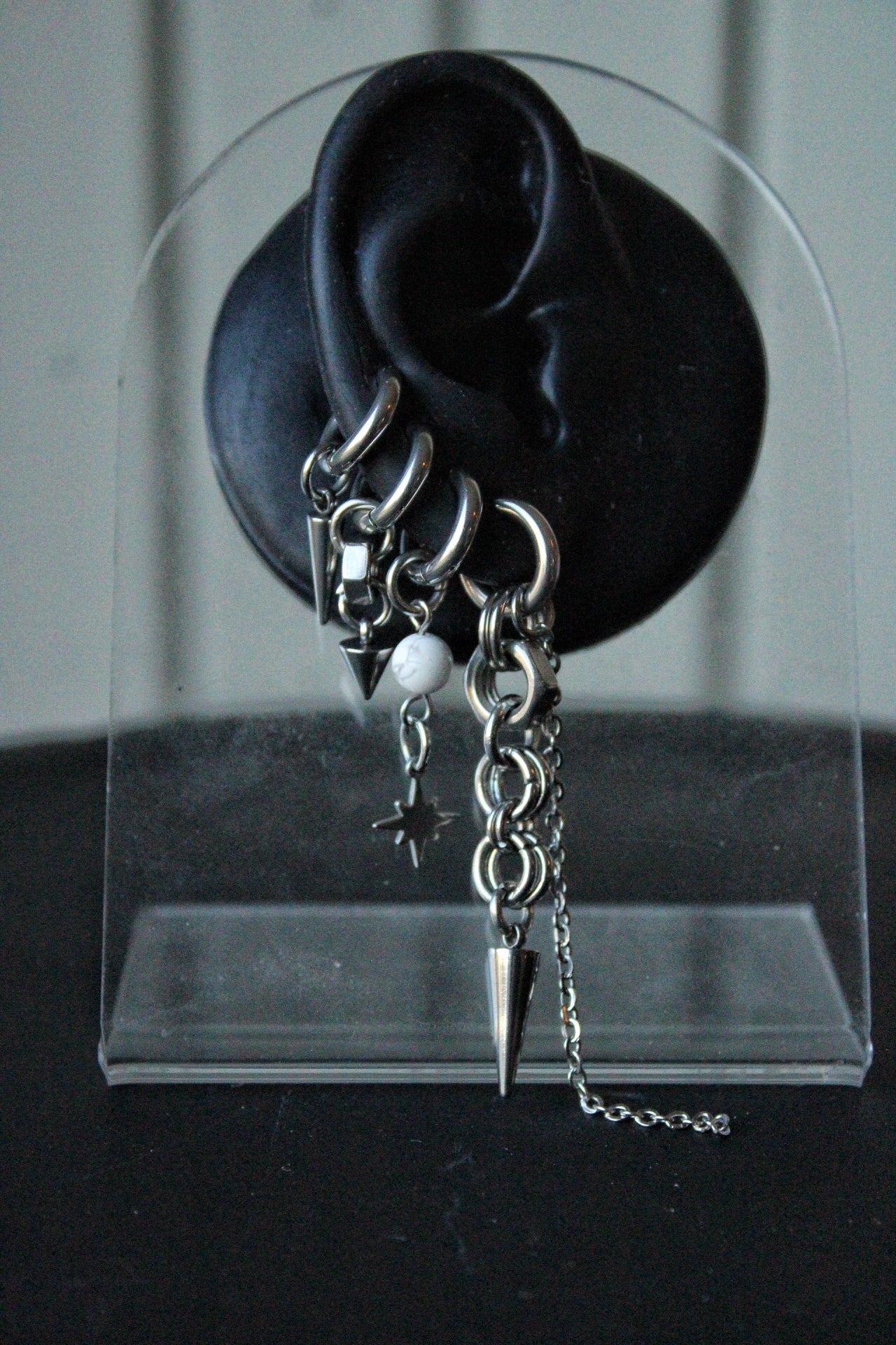 Ear stack complet " Circle " (1 paire + 3 monos)