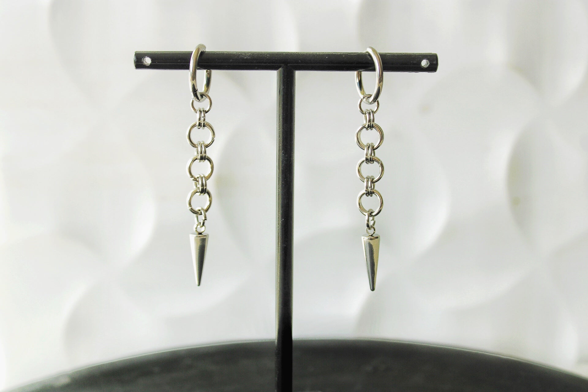 Boucles d’oreilles « simplistes »