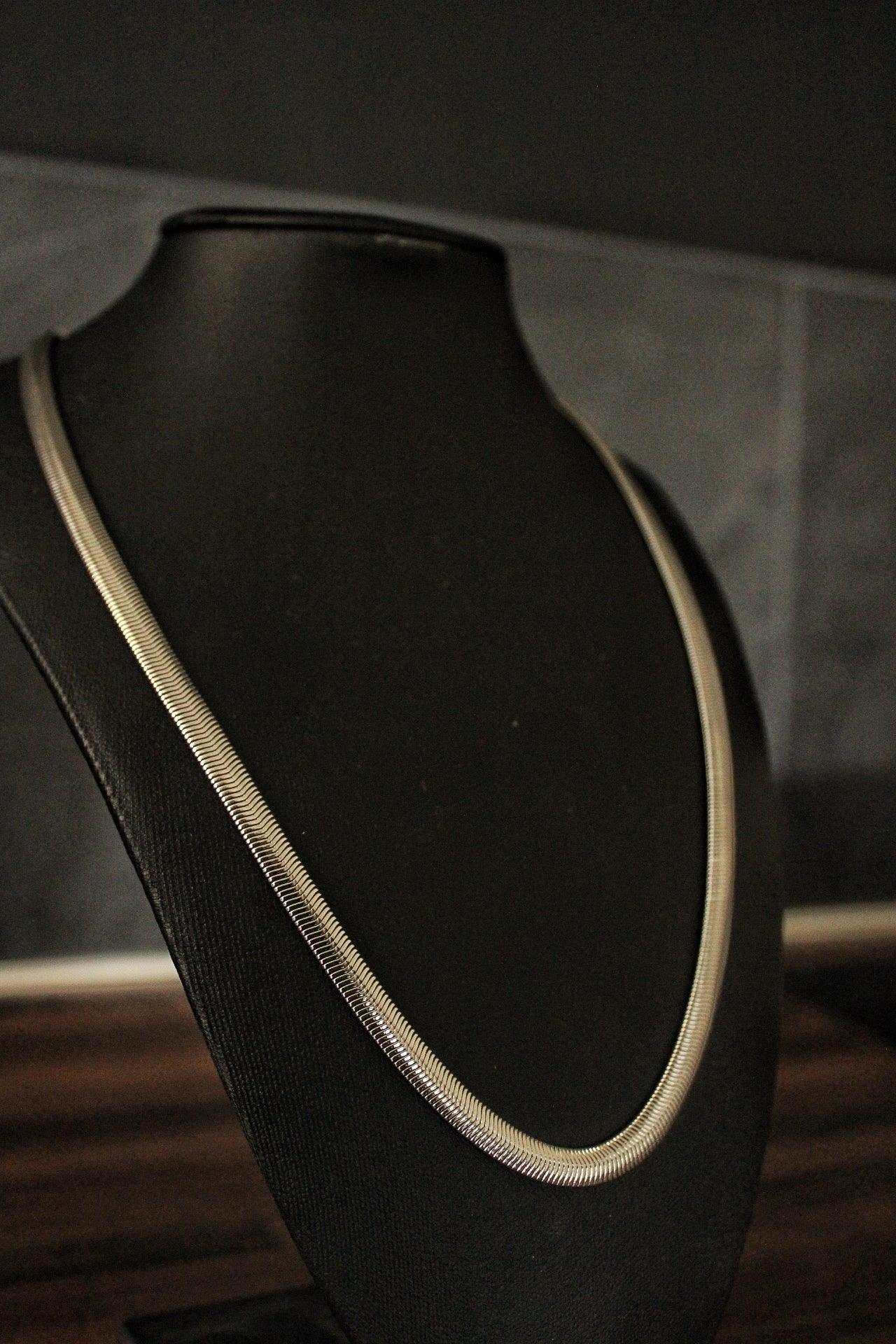 Collier serpent