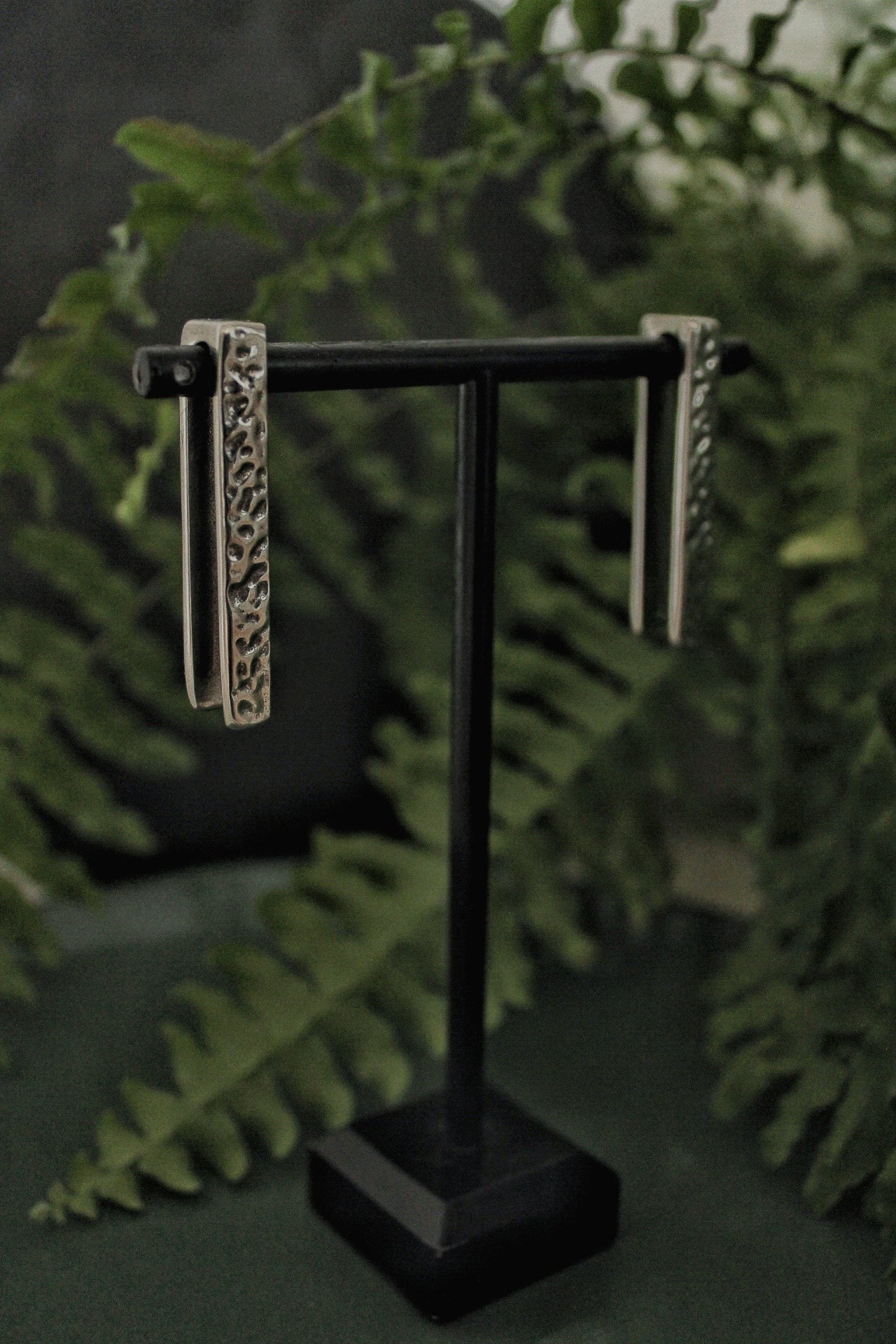 Poids d’oreilles martelés