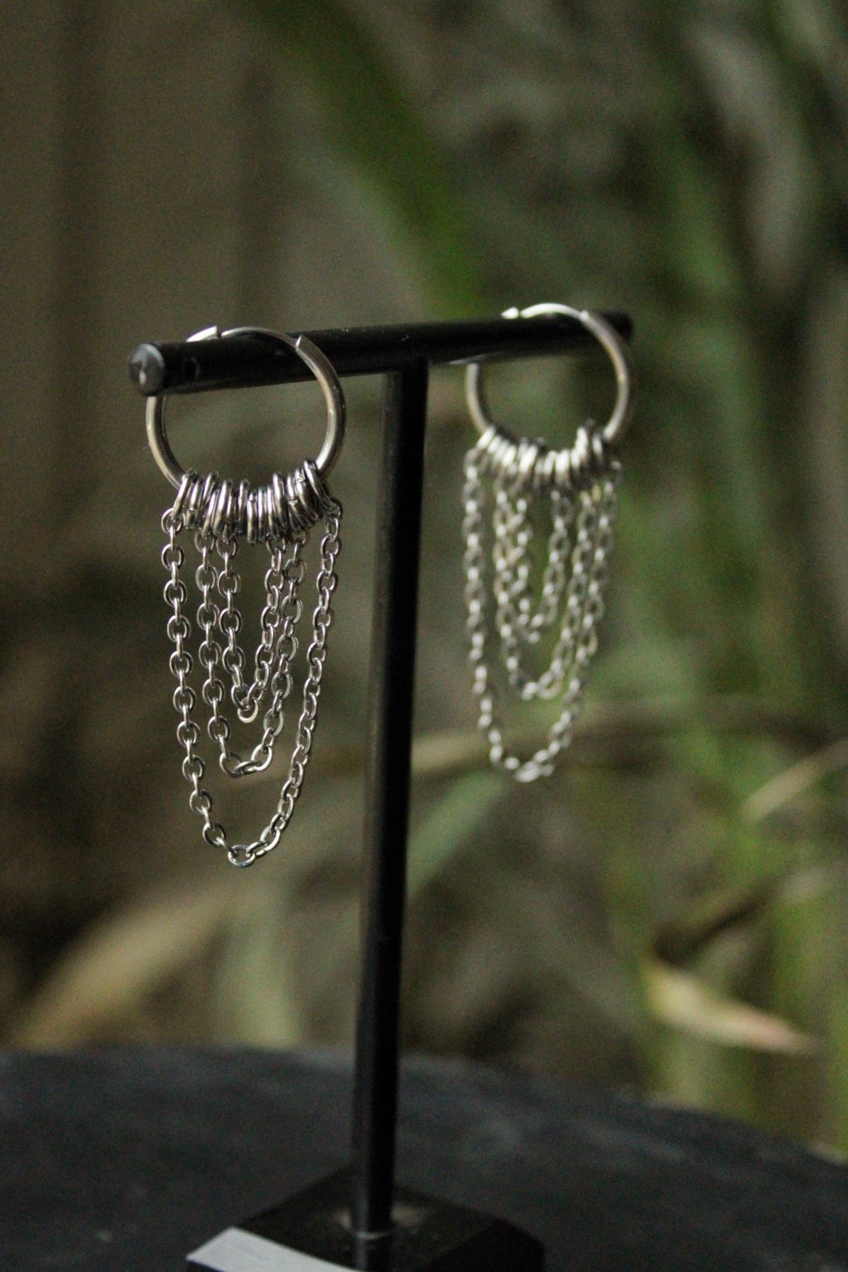 Anneaux d'oreilles « Unchained »