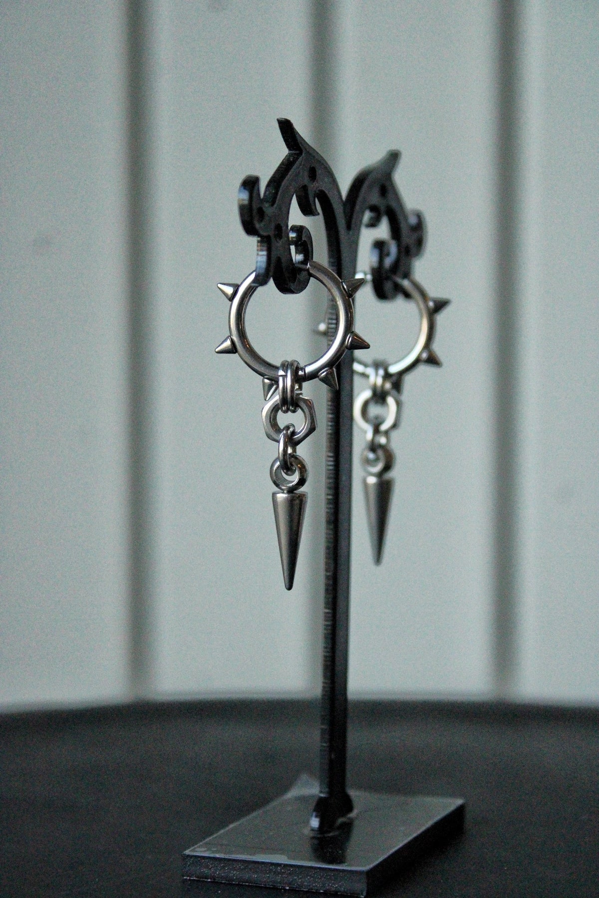 Ear stack complet « donjon » ( 1 paire + 3 monos )