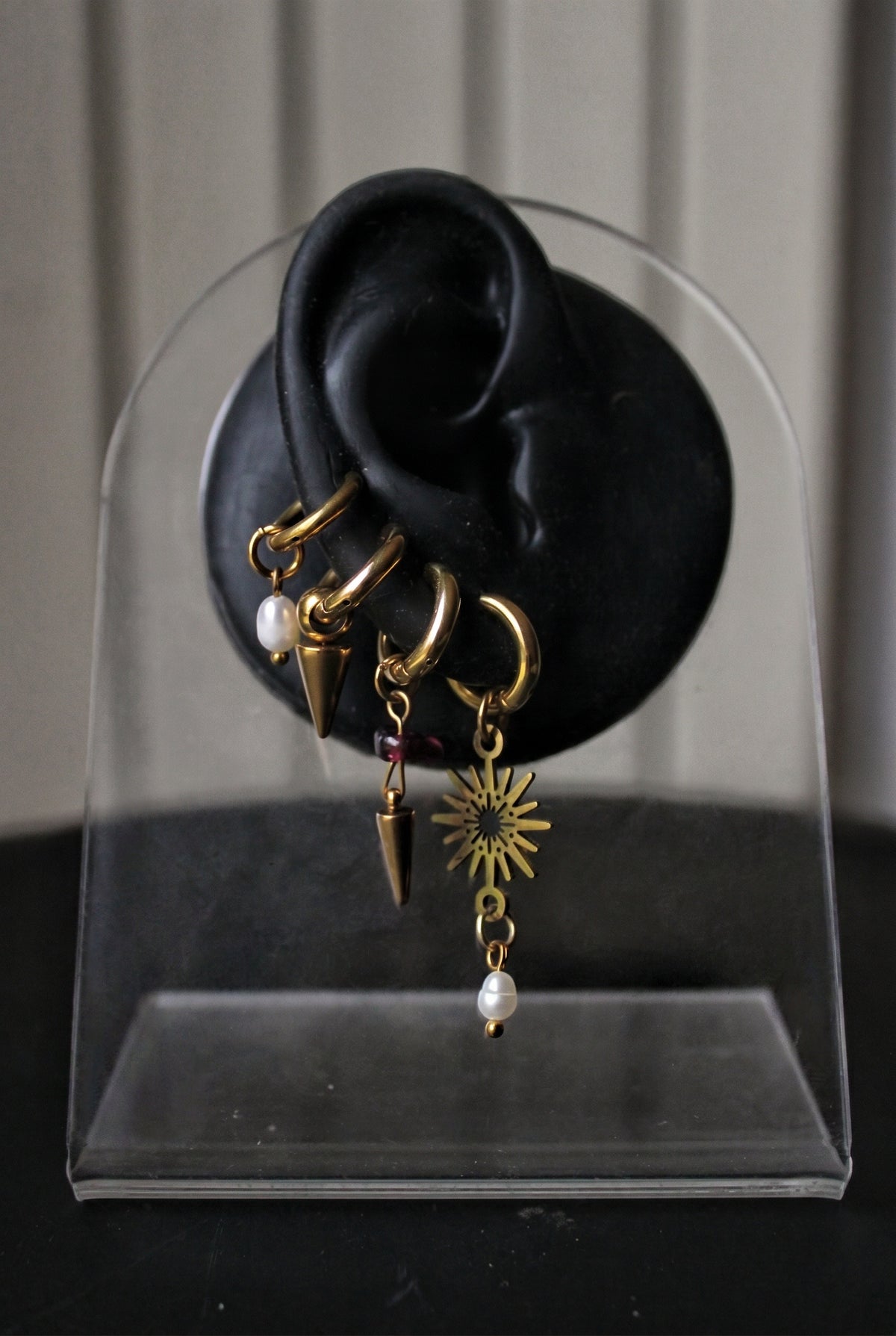 Ear stack complet « Sunny » doré ( 2 paires + 3 monos )